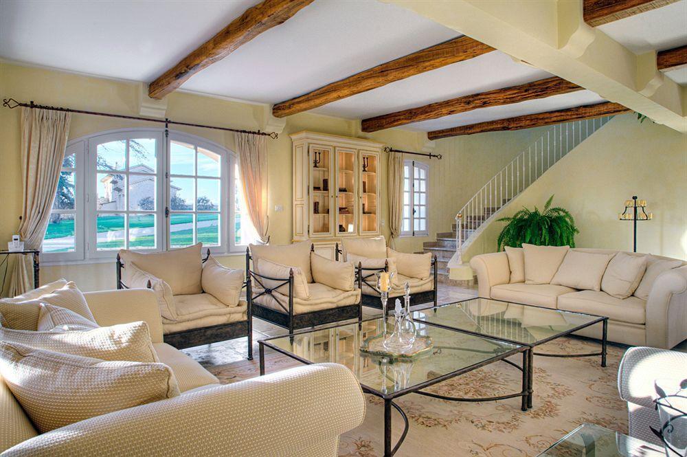Chateau Les Crostes Hotel Lorgues Buitenkant foto